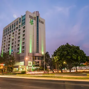 4* Отель Select By Ihg