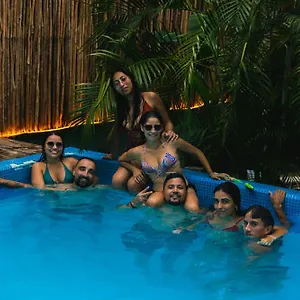 maui-hostels-tulum.allrivieramayahotels.com/